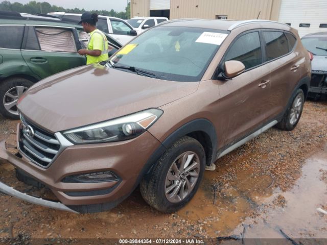 KM8J33A26HU372102 Hyundai Tucson Eco