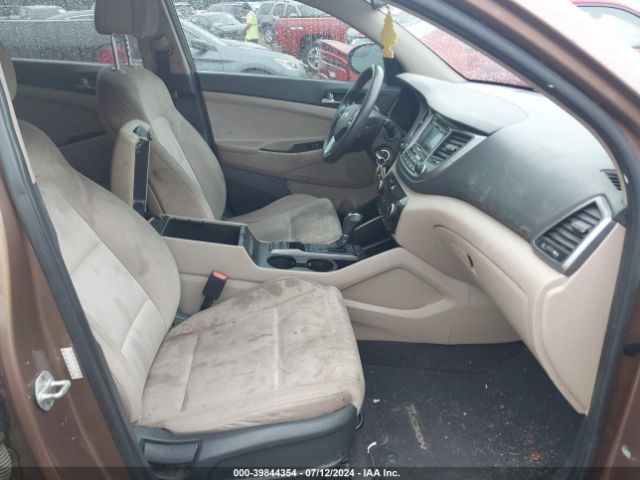KM8J33A26HU372102 Hyundai Tucson Eco
