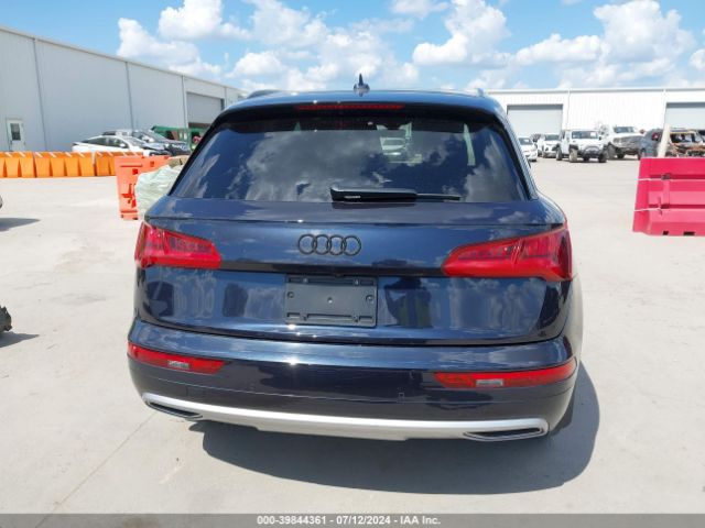 WA1BNAFY1K2115463 Audi Q5 45 Premium