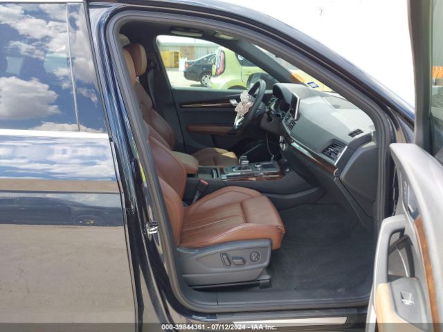 WA1BNAFY1K2115463 Audi Q5 45 Premium