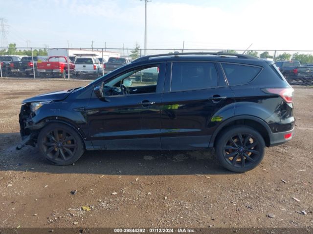 1FMCU0GD6HUA08579 Ford ESCAPE SE