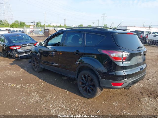 1FMCU0GD6HUA08579 Ford ESCAPE SE