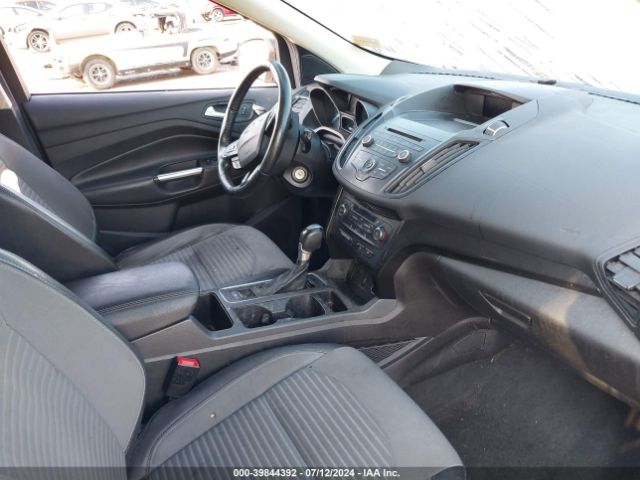1FMCU0GD6HUA08579 Ford ESCAPE SE