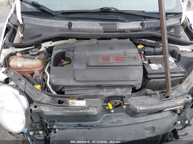 2013 FIAT 500 3C3CFFBR8DT750284 Photo 9