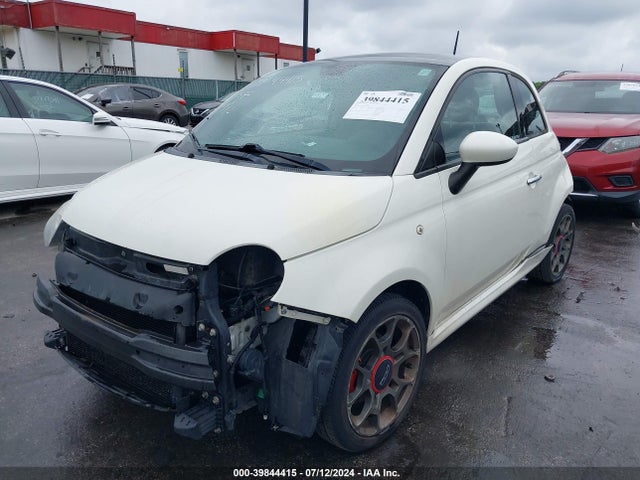 2013 FIAT 500 3C3CFFBR8DT750284 Photo 1