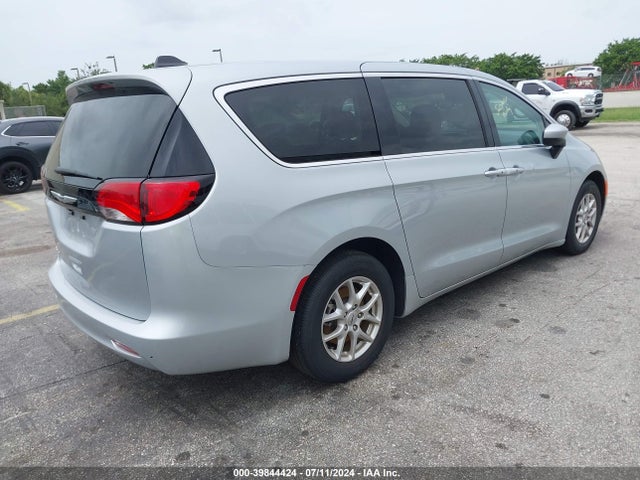 2C4RC1CG6PR621806 Chrysler Voyager Lx