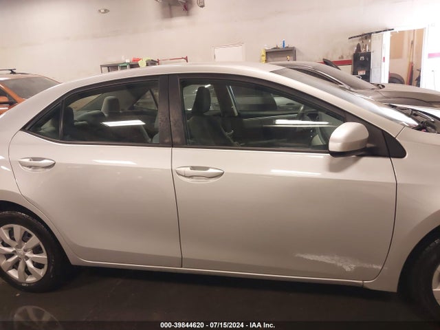 Toyota COROLLA LE 2015 5YFBURHE4FP310958 Image 13