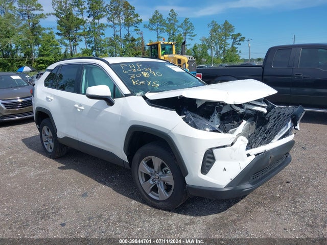 Toyota Rav4 Xle 2024 2T3W1RFV3RW308190 main image