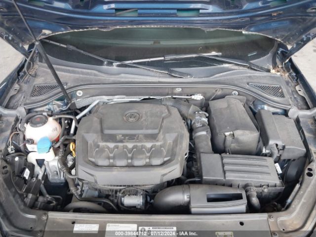 1VWBA7A30JC005171 Volkswagen Passat 2.0t Se