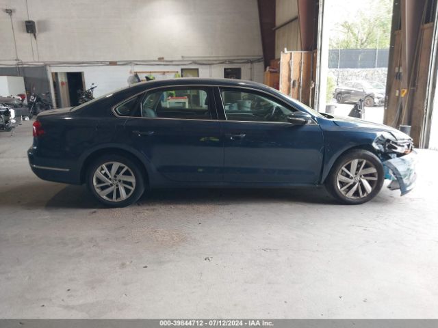 1VWBA7A30JC005171 Volkswagen Passat 2.0t Se
