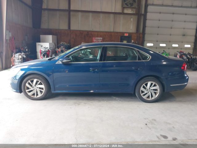 1VWBA7A30JC005171 Volkswagen Passat 2.0t Se