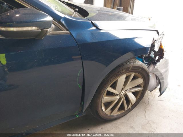 1VWBA7A30JC005171 Volkswagen Passat 2.0t Se
