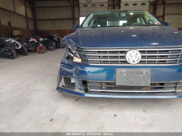 1VWBA7A30JC005171 Volkswagen Passat 2.0t Se