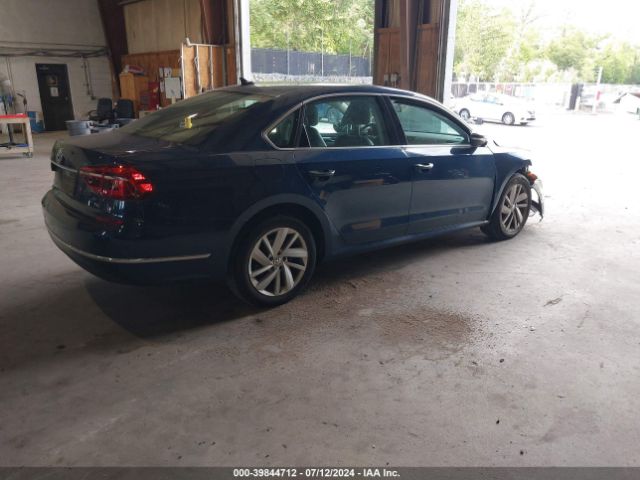 1VWBA7A30JC005171 Volkswagen Passat 2.0t Se