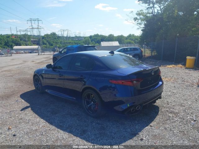 ZARFAEAV7J7578724 Alfa Romeo Giulia Quadrifoglio Rwd