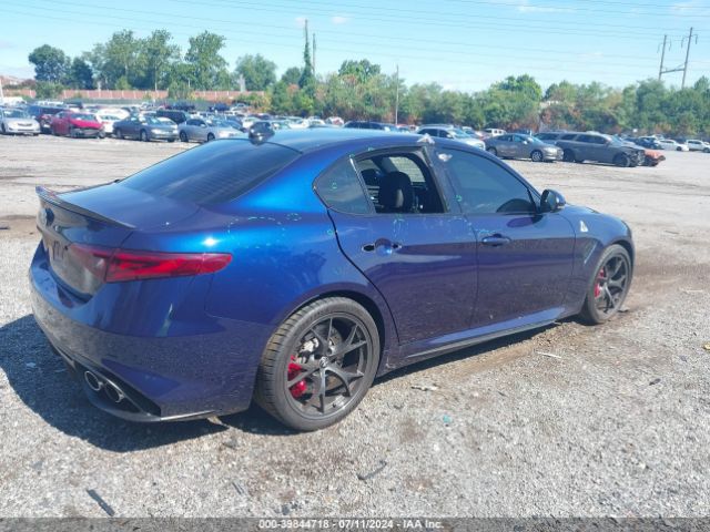 ZARFAEAV7J7578724 Alfa Romeo Giulia Quadrifoglio Rwd