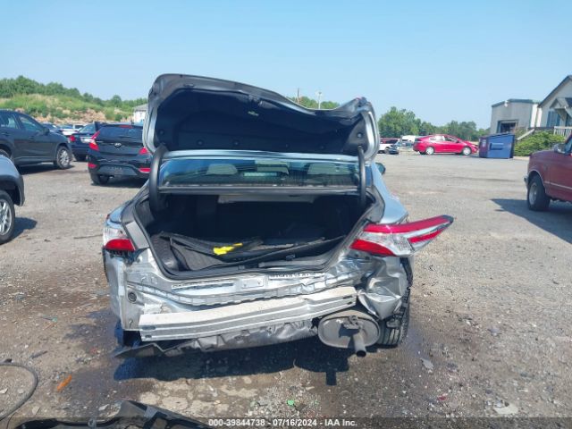 4T1B11HK9JU543032 Toyota CAMRY L