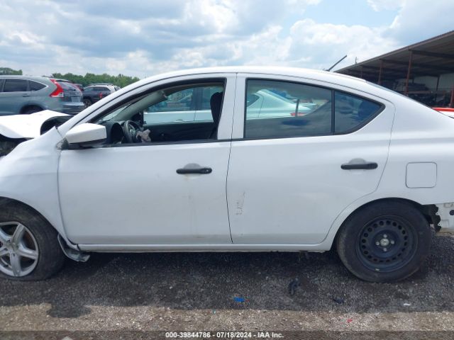 3N1CN7AP9HL900092 Nissan Versa 1.6 S+