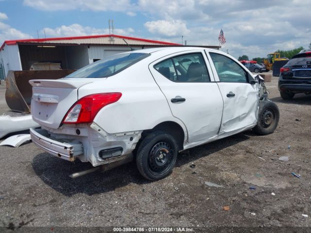 3N1CN7AP9HL900092 Nissan Versa 1.6 S+