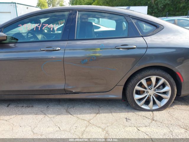 1C3CCCBB4GN112158 Chrysler 200 S