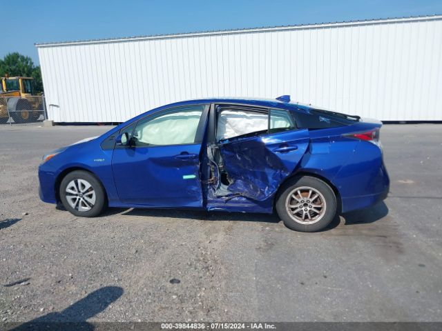 JTDKBRFU4H3052940 Toyota Prius Two