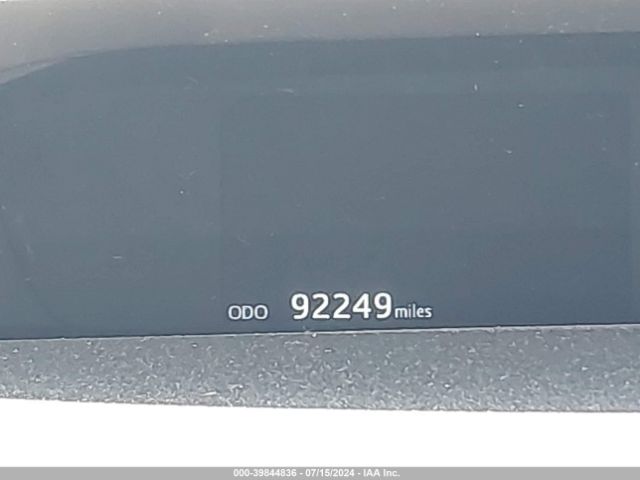 JTDKBRFU4H3052940 Toyota Prius Two