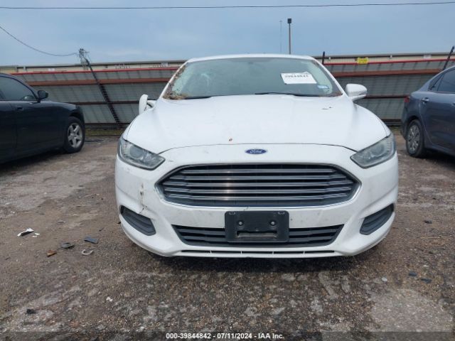 3FA6P0H74FR173025 Ford FUSION SE