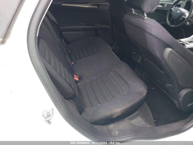3FA6P0H74FR173025 Ford FUSION SE