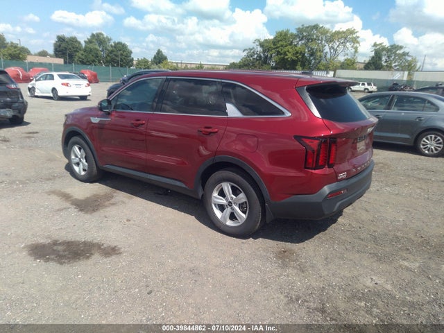 KIA SORENTO LX 2022 5XYRG4LC0NG156282 Image 3