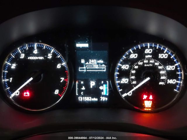 JA4AZ2A3XHZ033183 Mitsubishi Outlander Es