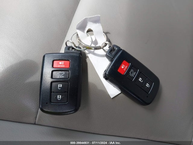 Toyota Highlander Xle 2019 5TDJZRFH0KS701522 Image 11