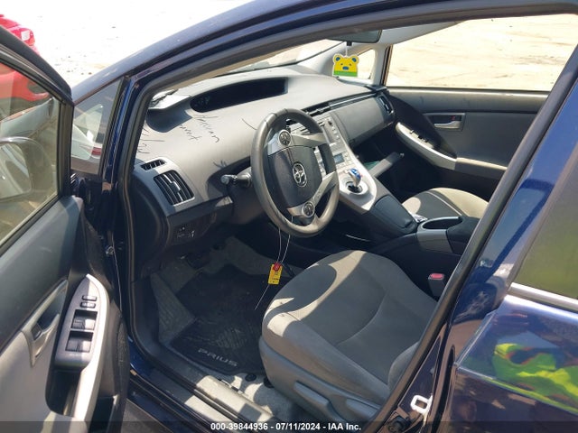 Toyota Prius Three 2015 JTDKN3DU9F0479603 Image 5