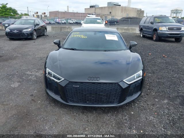 WUAKBAFX0H7901145 Audi R8 5.2 V10 Plus