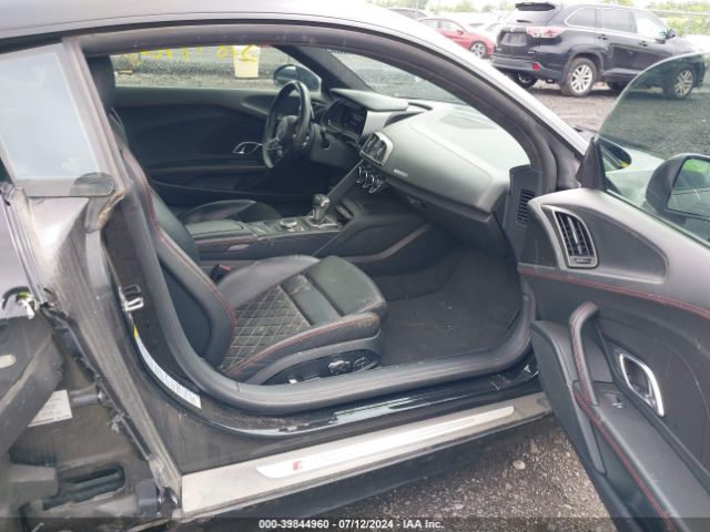 WUAKBAFX0H7901145 Audi R8 5.2 V10 Plus