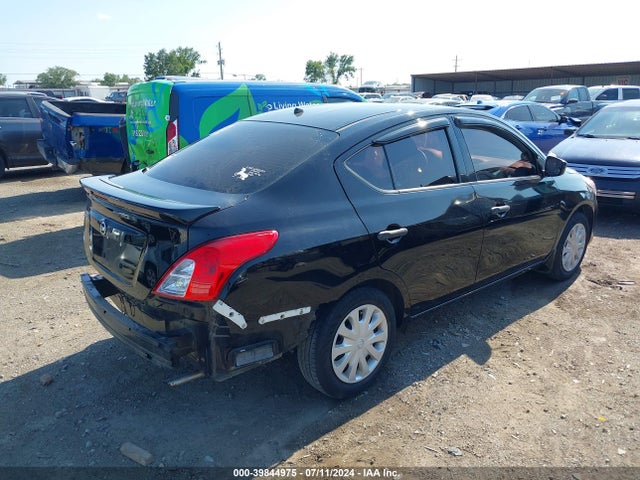 Nissan Versa 1.6 S+ 2018 3N1CN7AP2JL853073 Image 4