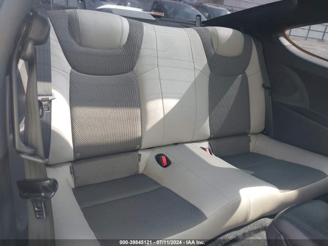 Hyundai Genesis 3.8 Base 2015 KMHHT6KJ7FU127697 Image 8