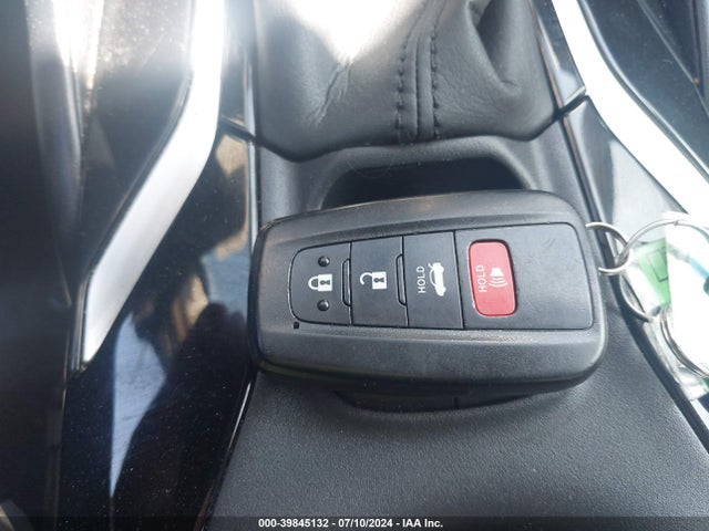 Toyota Corolla Hybrid Le 2021 JTDEAMDE3MJ005273 Image 11