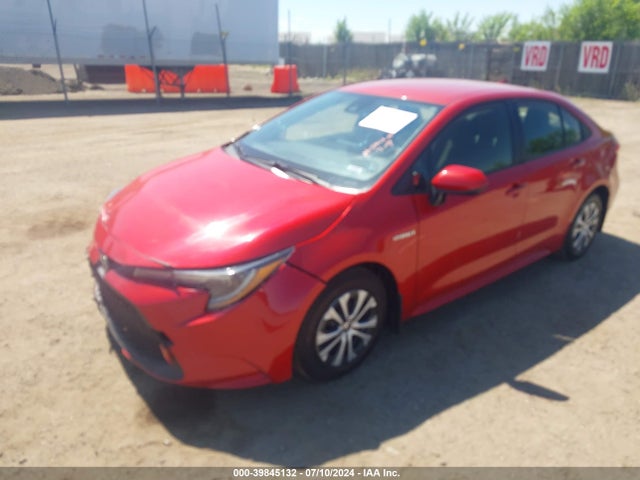 Toyota Corolla Hybrid Le 2021 JTDEAMDE3MJ005273 Image 2