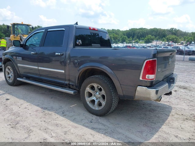 1C6RR7NT3HS745471 RAM 1500 Laramie  4x4 5'7 Box