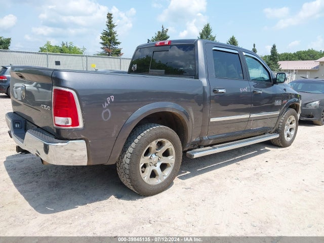 1C6RR7NT3HS745471 RAM 1500 Laramie  4x4 5'7 Box