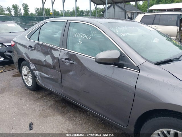 Toyota CAMRY LE 2017 4T1BF1FK0HU337614 Image 6