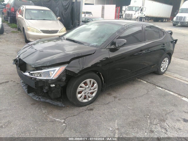 Hyundai ELANTRA SE 2020 5NPD74LF9LH559168 Image 2