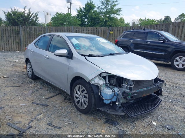 Toyota COROLLA LE 2018 2T1BURHE7JC116594 zdjęcie główne