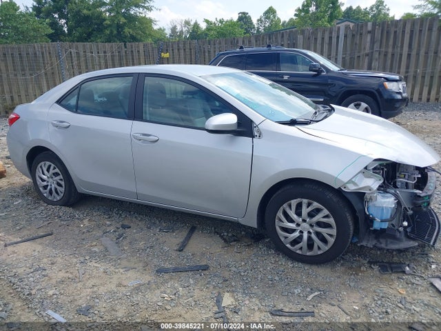 Toyota COROLLA LE 2018 2T1BURHE7JC116594 Image 13