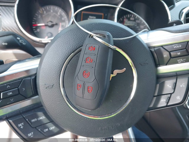 Ford Mustang V6 2017 1FA6P8AM8H5351863 Image 11