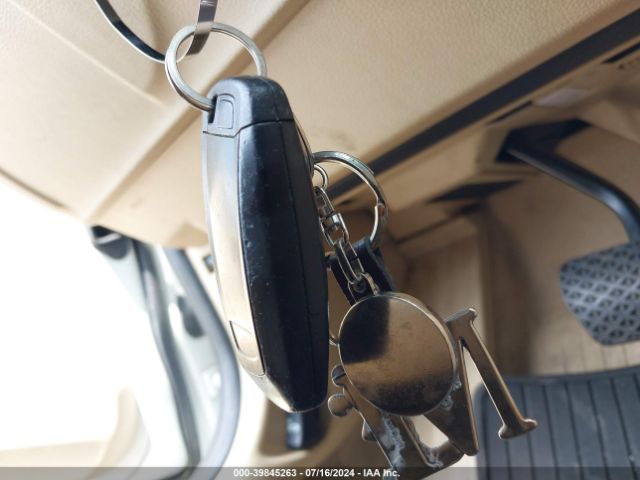 WBA3B1C54FP831566 BMW 320i