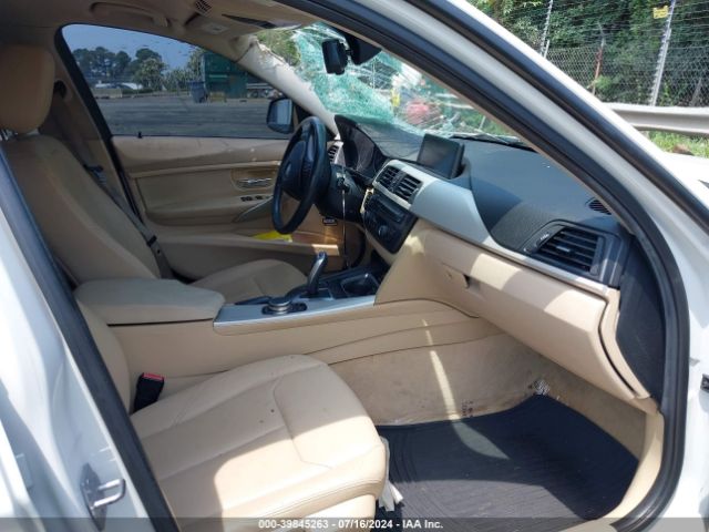 WBA3B1C54FP831566 BMW 320i