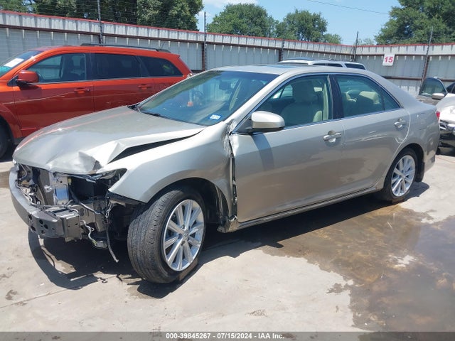 Toyota CAMRY XLE 2014 4T1BF1FK0EU864225 Image 2