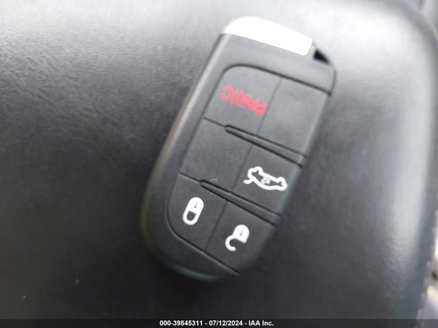 2C3CCAAG6EH181294 Chrysler 300