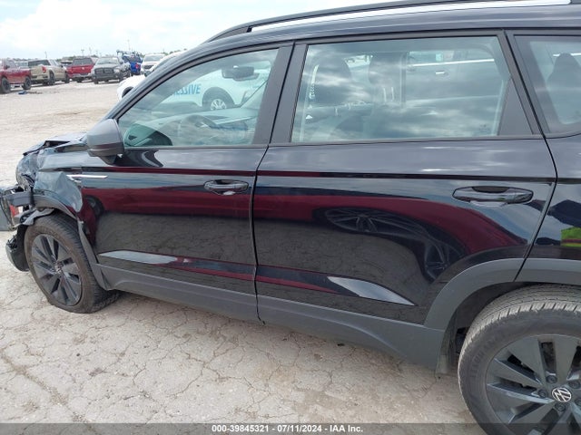 3VVCX7B22PM377521 Volkswagen Taos 1.5t S
